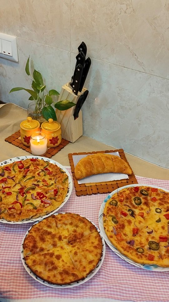 Nano-creator seeding activity - Mojo Pizza 