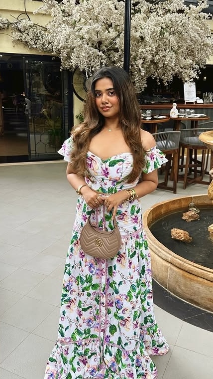 Shreya Gulati X Taangerine Tiger